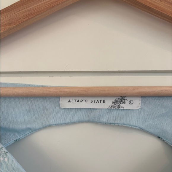 Altar’d State Floral Blue Crop Top - Picture 2 of 3